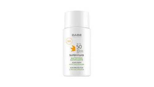 Babé Super Fluid olajmentes SPF50 fényvédő mattító 50ml